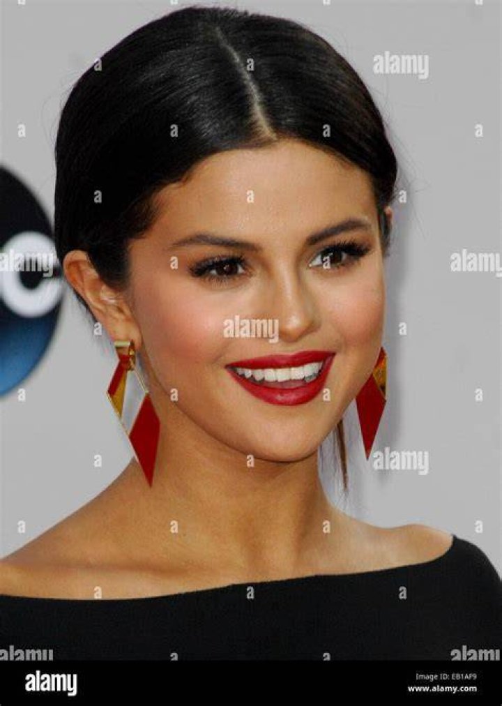 selena gomez 2014 Selena Gomez Photo (36858017) Fanpop Page 8