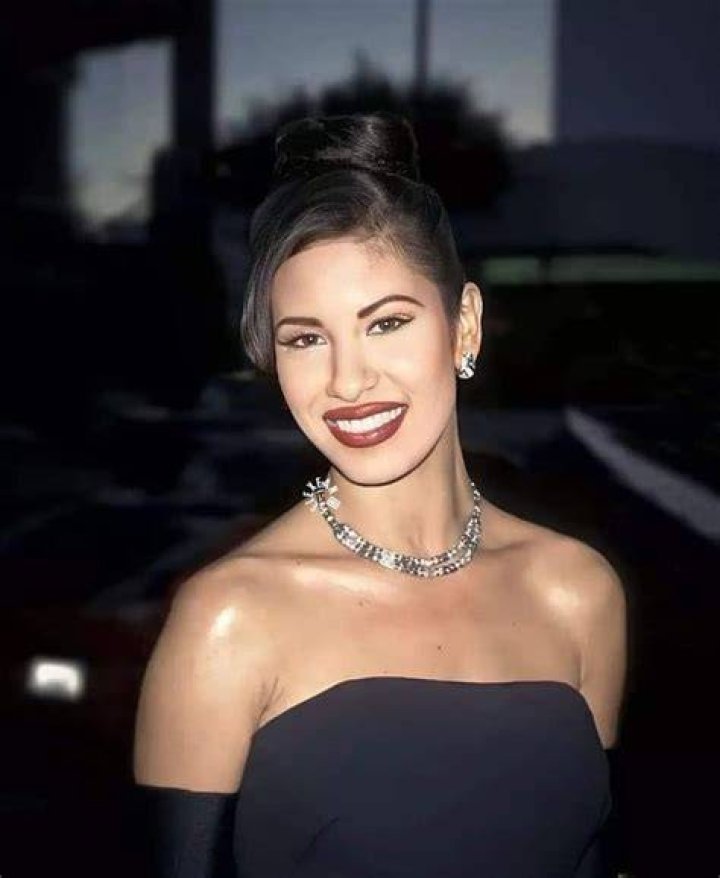 Selena QuintanillaPerez Net Worth Celebrity Net Worth