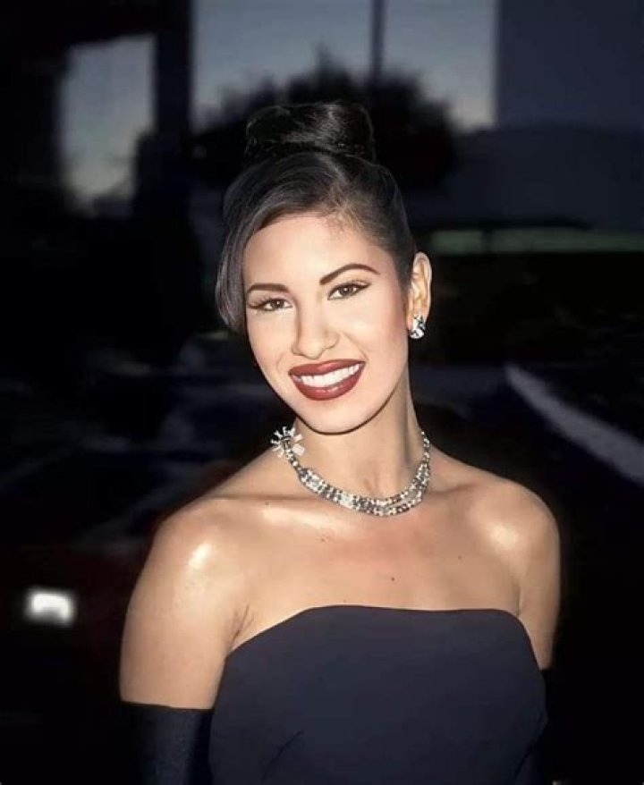 Selena QuintanillaPerez's Killer Yolanda Saldivar Wants a New Trial