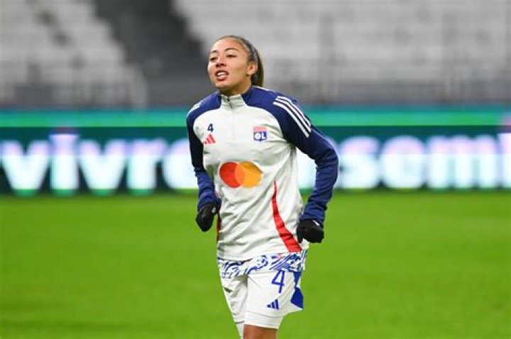Selma Bacha "There wasn't a lot in it" Get French Football News