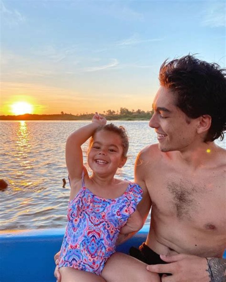 Sergio Mayer Mori, el polémico hijo de Bárbara Mori y Sergio Mayer