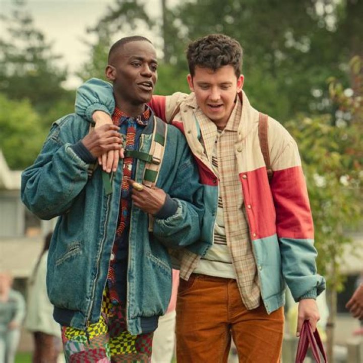 Sex Education Fans Are Convinced Mimi Keene And Asa Butterfield Are Dating