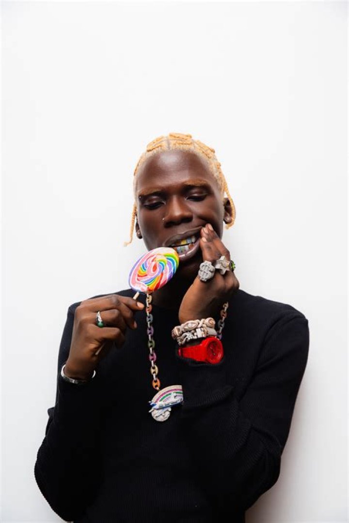 Seyi Vibez's net worth, cars, houses, and biography in 2024 ⋆