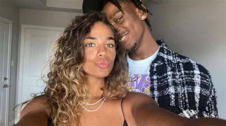 Shai GilgeousAlexander 2023 Girlfriend, net worth, tattoos, smoking