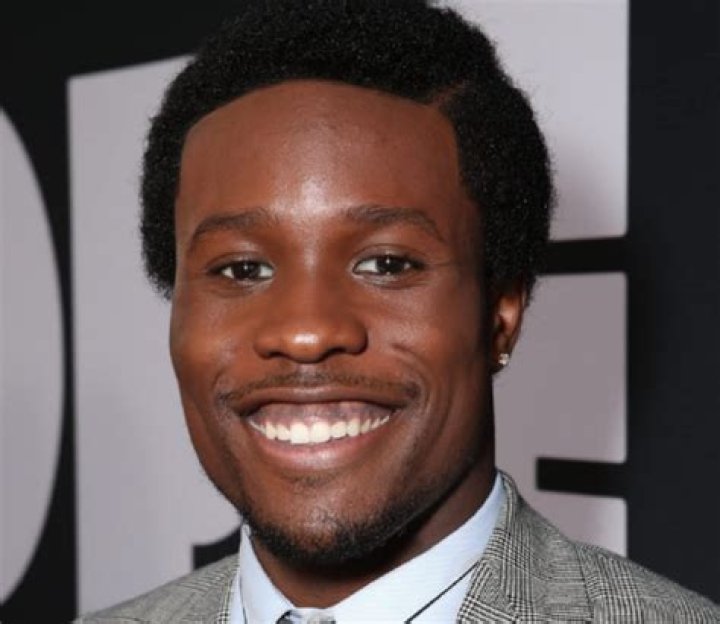 Shameik Moore Girlfriend Is He Dating Hailee Steinfeld