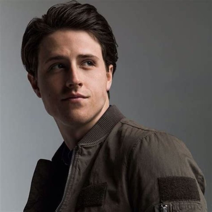 Shane Harper Contact Info, Agent, Manager IMDbPro