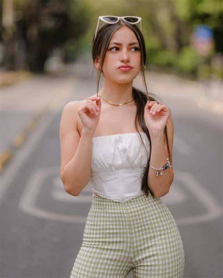 Shaula Ponce (TV Actress) Age, Birthday, Bio, Facts, Family, Net
