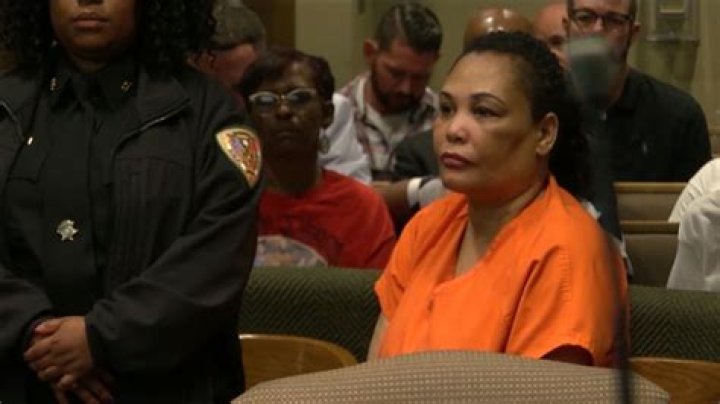 Sherra Wright Robinson Realtion