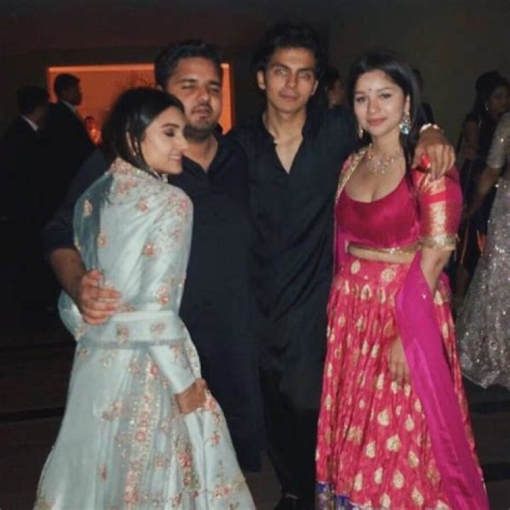 Shikhar Pahariya Wiki, Age, Girlfriend, Family, Biography & More WikiBio