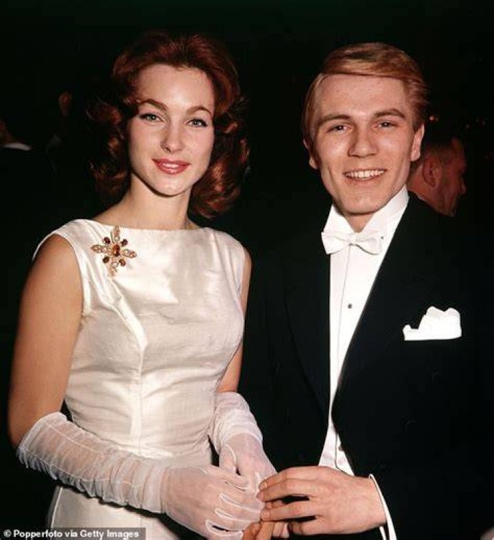 SHIRLEY ANNE FIELD British Actress Stock Photo Alamy