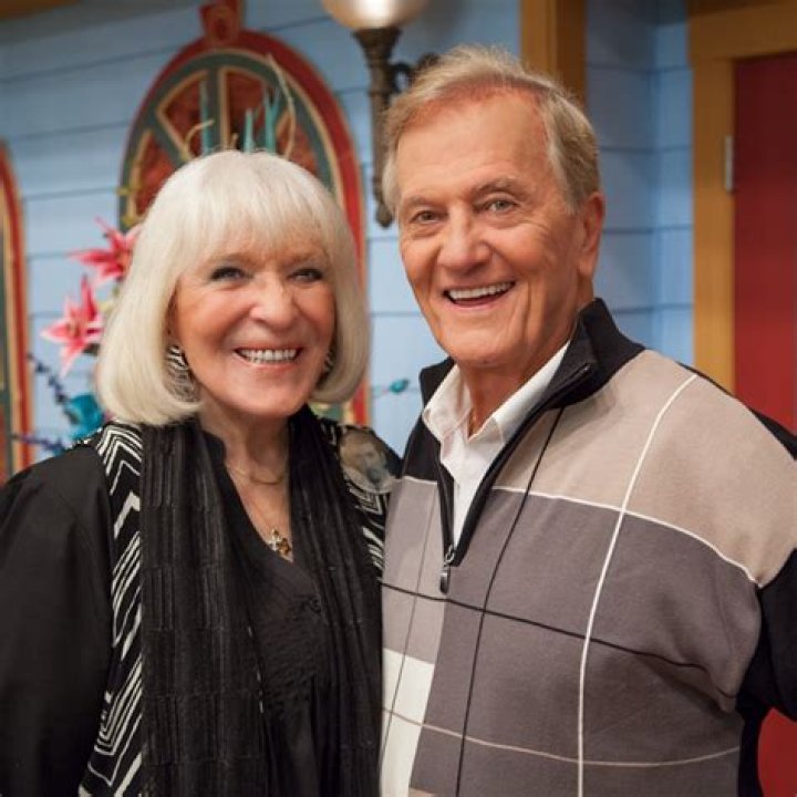 Shirley Boone, wife of legendary singer, Pat Boone, dies at her family home
