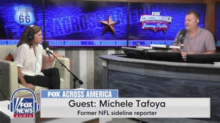 Sideline Reporter Michele Tafoya Joins Minnesota Campaign for Kendall