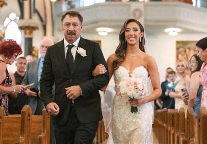 Sidney Crosby Wedding jenniemarieweddings