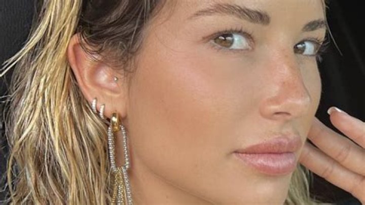 Sierra Skye stuns in string bikini under open robe TAnvir Ahmed Anontow