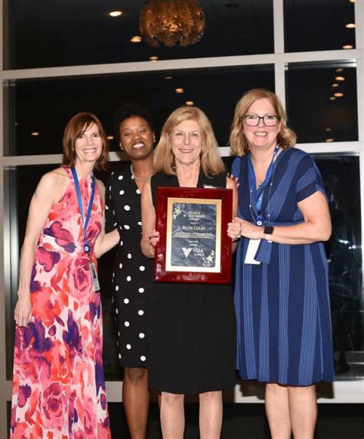 Silver Cross CEO honored with 2022 Profile in Leadership Award Shaw Local