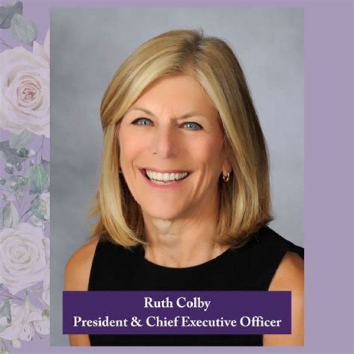 Silver Cross Hospital President/CEO Ruth Colby Named New Lenox Citizen