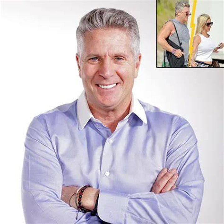 Single Dad Donny Deutsch Has An Abortive Married Life; Separated With