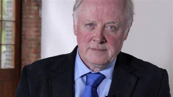 Sir Gerry Robinson obituary Business The Guardian