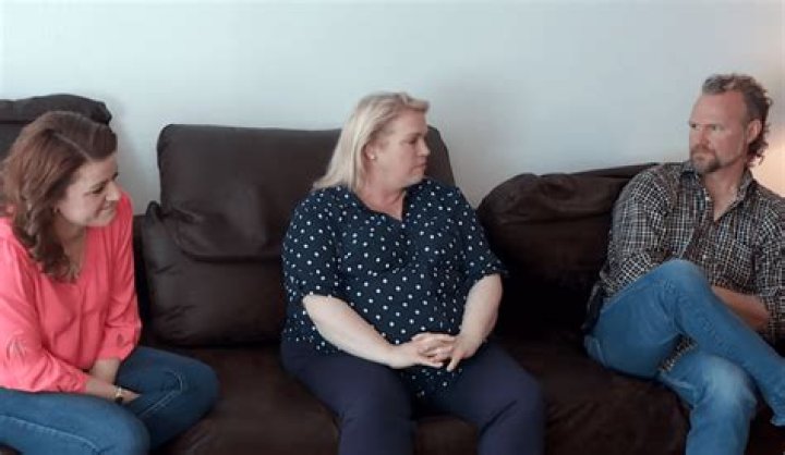 Sister Wives Janelle Wants None of that &lsquo;Love&rsquo; The World News Daily