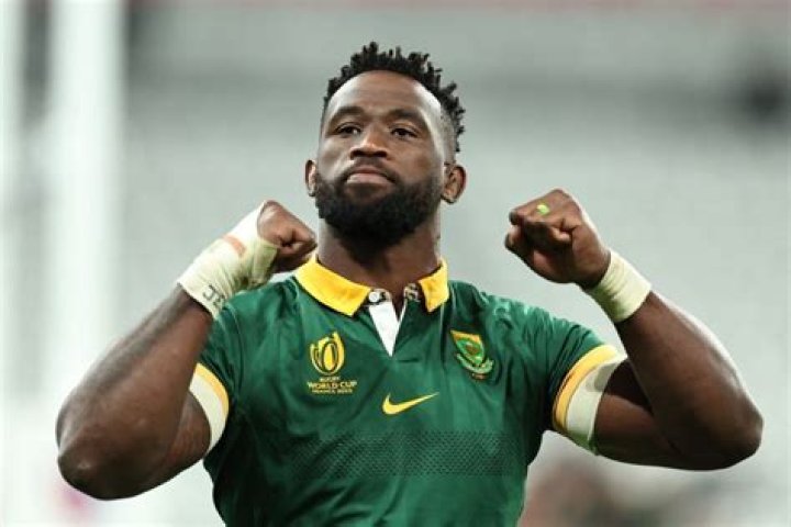 Siya Kolisi 5 pictures that will hurt all WP supporters to see!