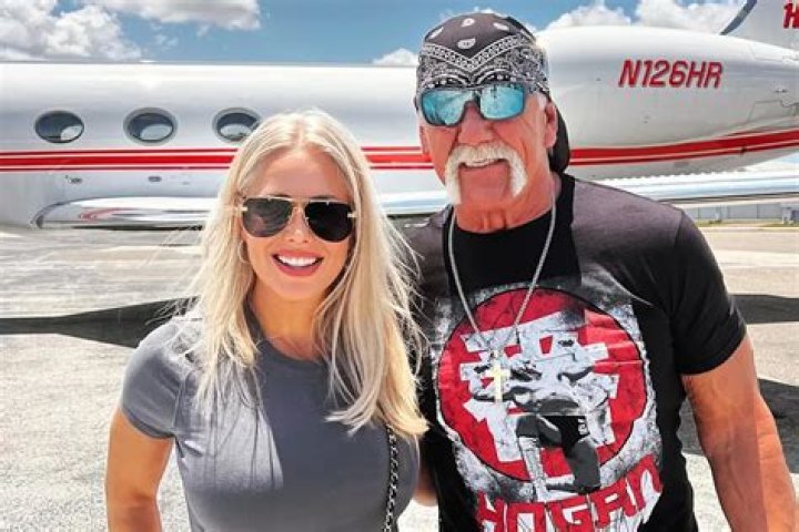 Sky Daily Hogan