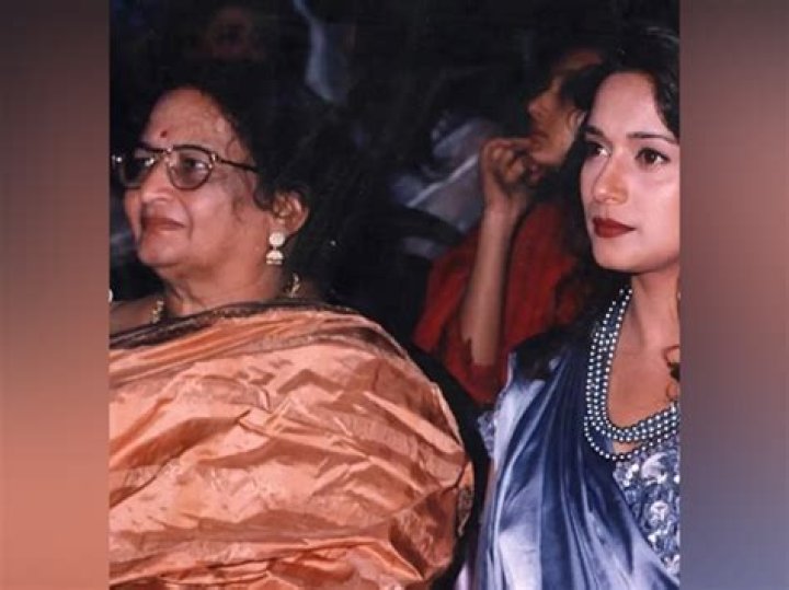 Snehlata Dixit (Madhuri Dixit's mother) wiki, daughters