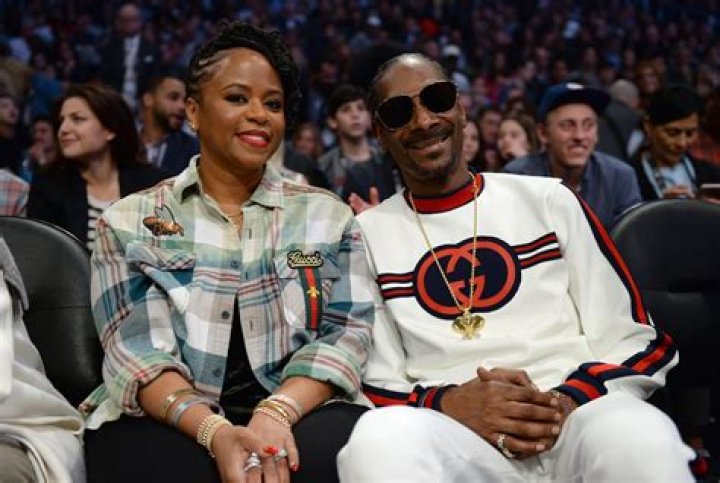 Snoop Dogg Planned Surprise Vow Renewal for His Wife Shante 10 Years