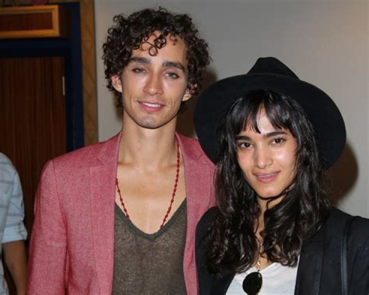 Sofia Boutella and boyfriend Robert Sheehan spotted arriving in Toronto