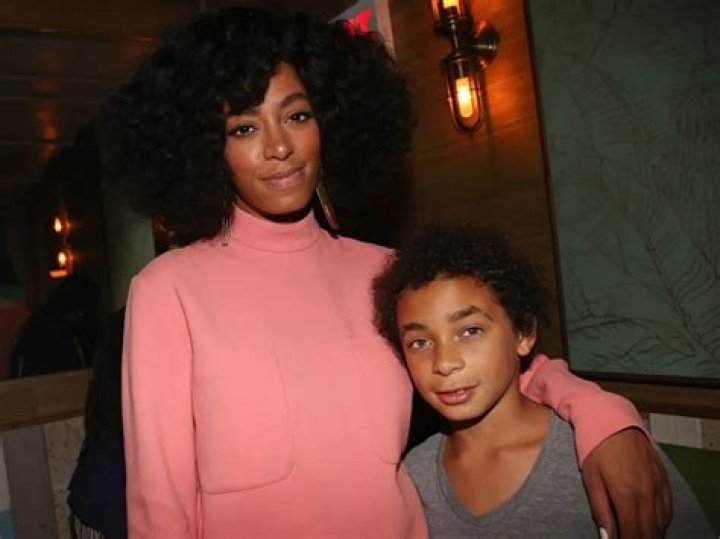 Solange & Her Son Julez Share An Amazing MotherSon Dance UrbanMoms