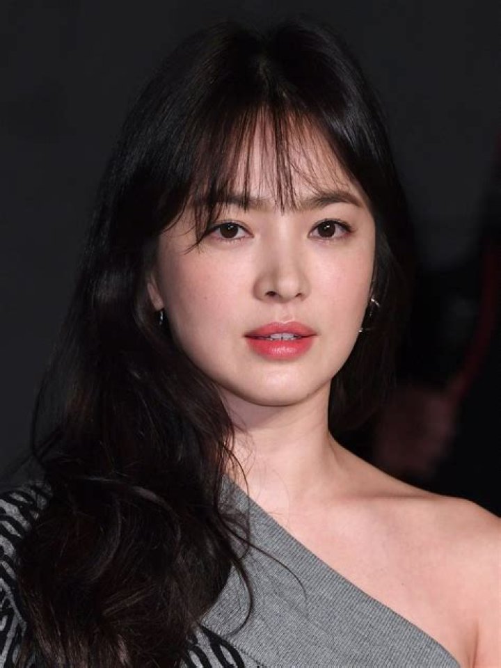 Song Hye Kyo's reps deny rumors about newlywed home with exhusband