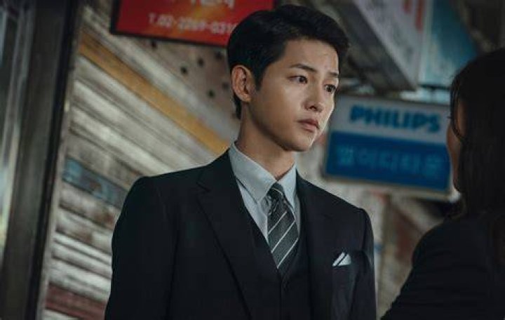 Song Joong Ki, Netflix Japonya ile Yaptığı Röportajda 'Vincenzo