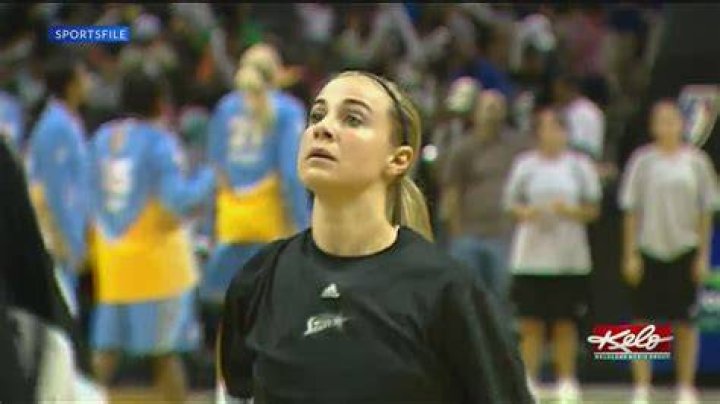 South Dakota native Becky Hammon and Las Vegas Aces win WNBA