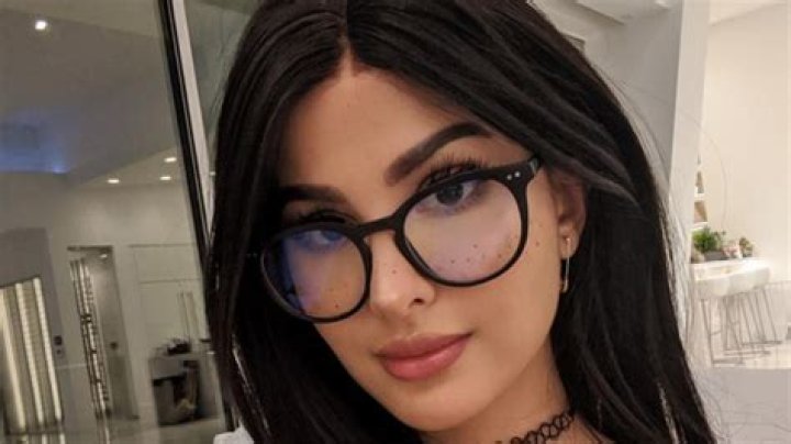 SSSniperWolf Bio, Height, Weight, Ethnicity, Age, Net Worth Starsgab