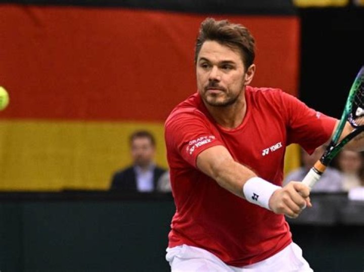 Stan Wawrinka returns to top form two years after knee surgery
