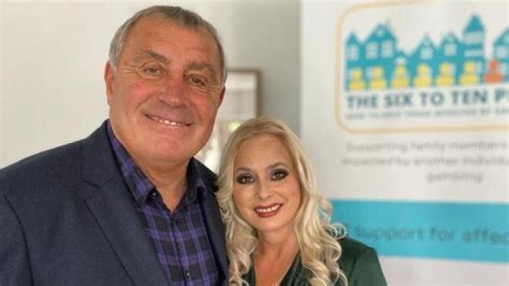 Steph Shilton joins charity who help family of addicts