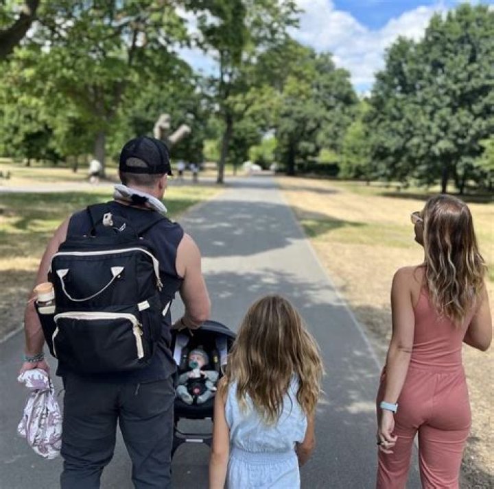 Stephen Amell Quietly Second Baby with Wife Cassandra Jean