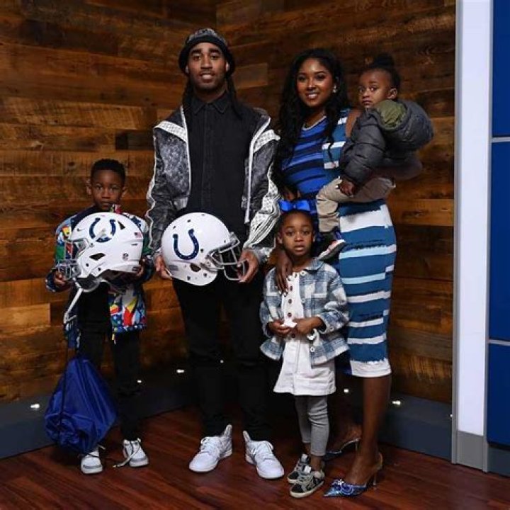 Stephon Gilmore family, wife, children, parents, siblings Celebrity FAQs
