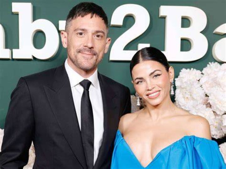 Steve Kazee bio engagement, net worth, movies, images, awards