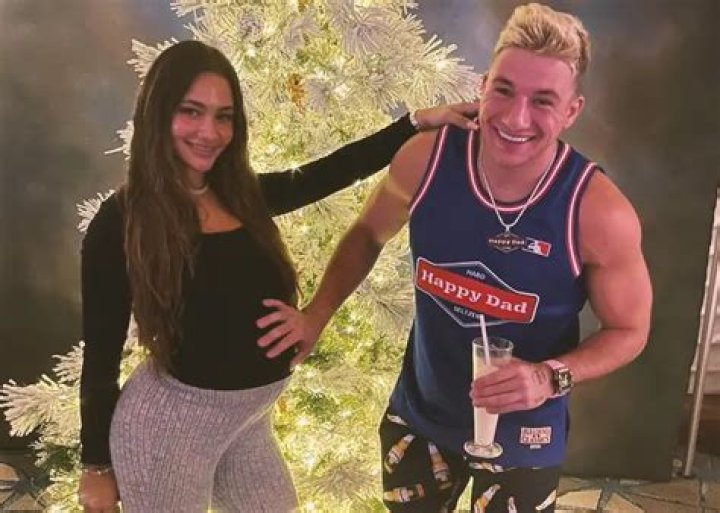 SteveWillDoIt And Girlfriend Celina Smith Reveal They're Pregnant