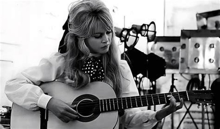 Stream pam bardot music Listen to songs, albums, playlists for free