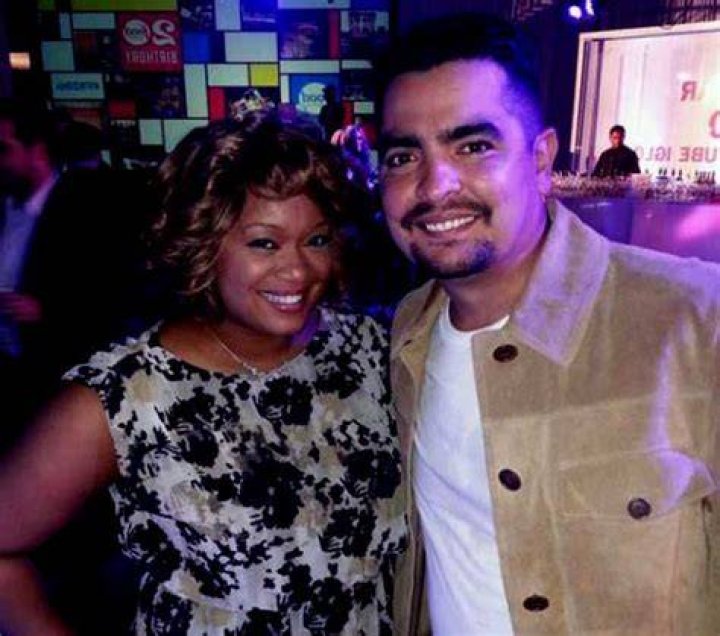 Sunny Anderson Husband, Married, Gay, Net Worth, Age, WikiBio