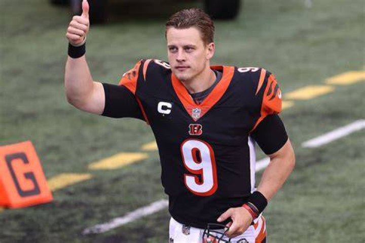 Super Bowl 2022 Joe Burrow Wears Cincinnati BengalsInspired Suit