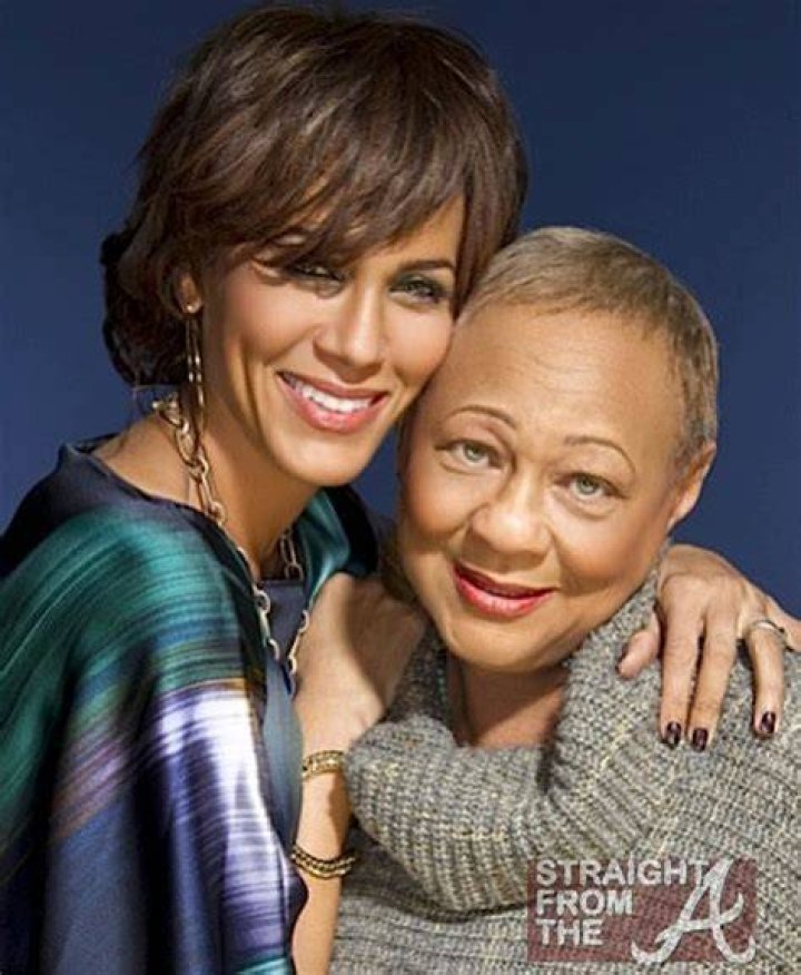 Susan Parker and daughter Nicole Ari Parker Straight From The A [SFTA