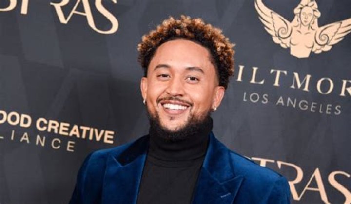 Tahj Mowry Biography; Net Worth, Age, Height, Education, Family, Movies