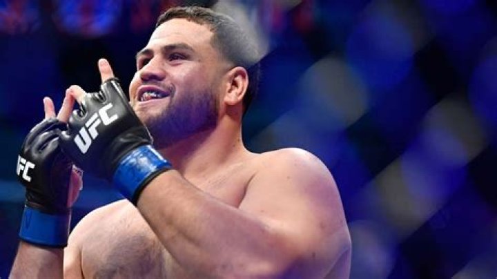 Tai Tuivasa stuns with 'king of knockouts' UFC win NIT