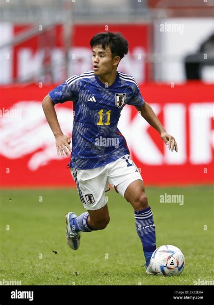 Takefusa Kubo Wiki, Age, Height, Wife, Family, Career, Salary, Net