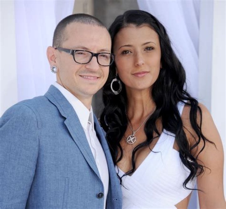 Talinda Bennington's Statement About Chester's Death POPSUGAR Celebrity