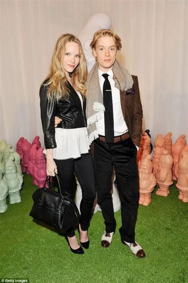Tamzin Merchant Inside Her Little Known Dating Affair with Boyfriend!
