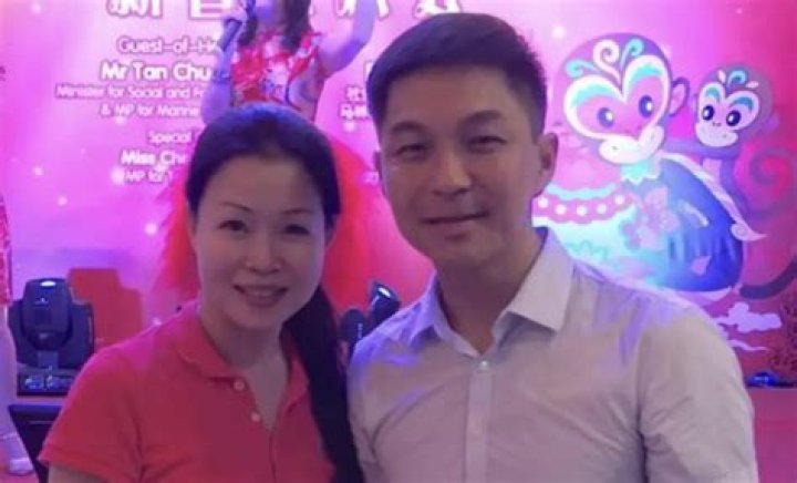 Tan Chuan Jin Wife, Meet Lik Ling, Is He Married? Family, Cheng Li Hui