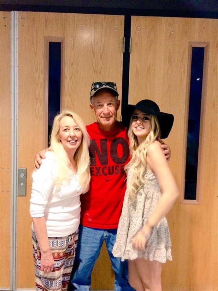 Tana Mongeau family in detail exhusband, mother, father Familytron